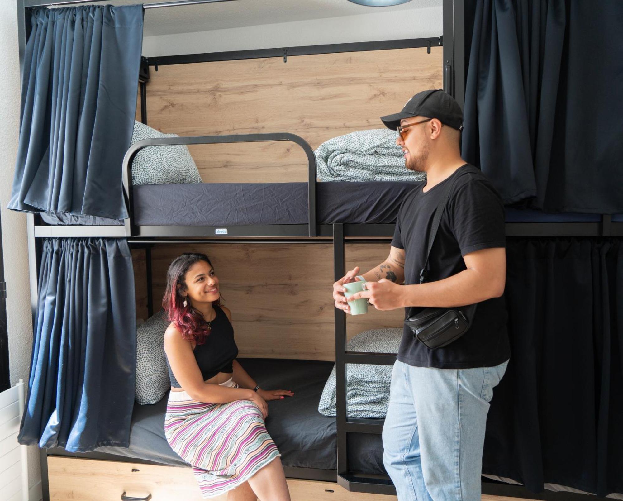 Onefam Madrid Hostel — Photos 2